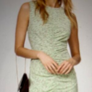 Love, Whit by Whitney Port Green Floral Ruched Midi Dress Size Medium MSRP $395